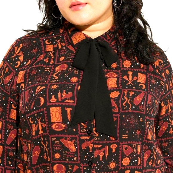 ❤️NWT VINTAGE TORRID DISNEY HOCUS POCUS BOW BLOUSE LONG SLEEVE HALLOWEEN - PLUS - Picture 4 of 12